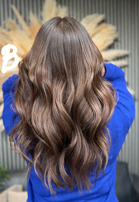 hmr_followus_6_572x831